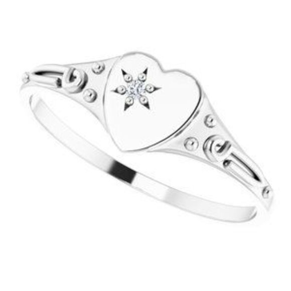 14K White .01 CT Natural DiamondHeart Ring